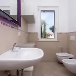 S018 - Sirolo, Nuovissimo Trilocale In Pietra Con Giardino Dx Apartment