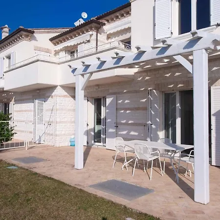 아파트 S018 - Sirolo, Nuovissimo Trilocale In Pietra Con Giardino Dx *