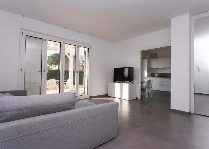 Διαμέρισμα S018 - Sirolo, Nuovissimo Trilocale In Pietra Con Giardino Dx *