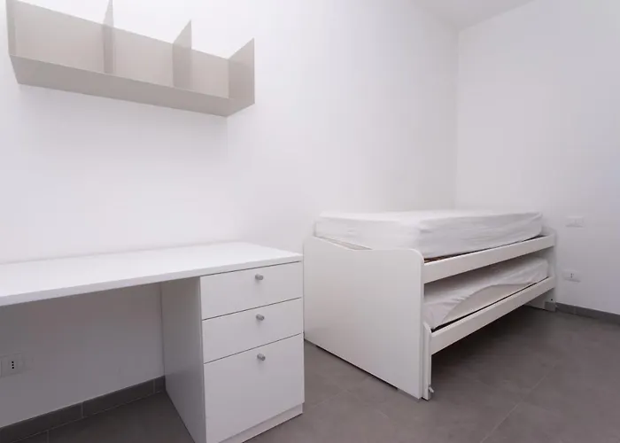 S018 - Sirolo, Nuovissimo Trilocale In Pietra Con Giardino Dx * Sirolo